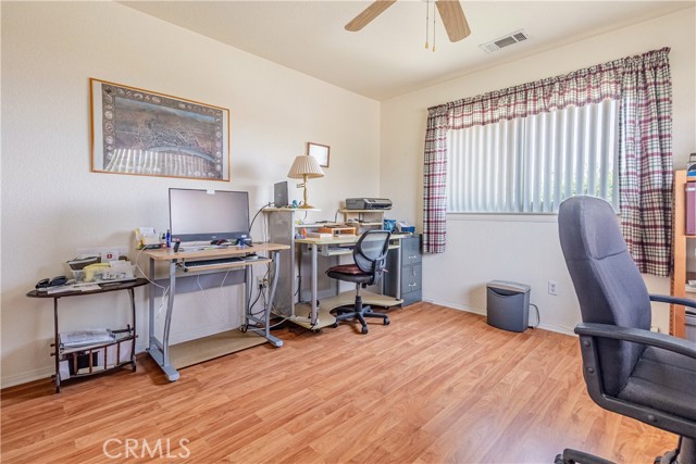 Detail Gallery Image 17 of 33 For 14639 Havasu Ln, Apple Valley,  CA 92307 - 3 Beds | 2 Baths