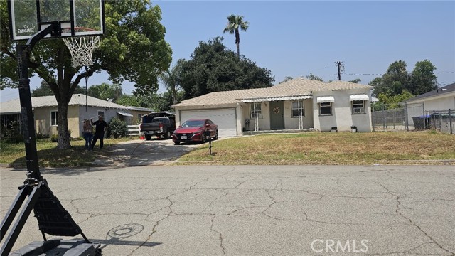 934 W 28th Street, San Bernardino CA: https://media.crmls.org/medias/cc142fe1-1eaa-47c6-aae7-04d810337bbb.jpg