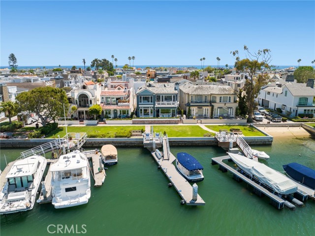 Detail Gallery Image 37 of 48 For 505 W Edgewater Ave, Newport Beach,  CA 92661 - 4 Beds | 4/1 Baths