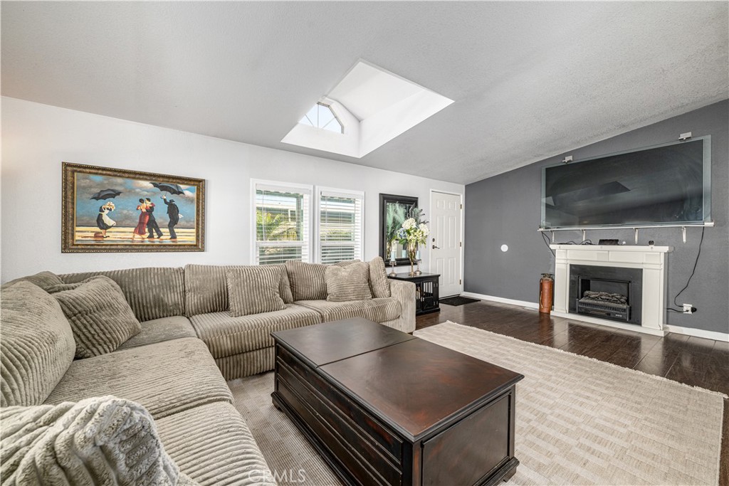 MLS #OC26150574 image #16