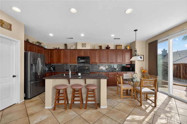 Detail Gallery Image 12 of 52 For 39823 Payton Ct, Murrieta,  CA 92563 - 5 Beds | 3 Baths