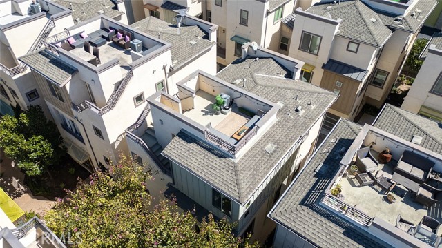 Detail Gallery Image 49 of 56 For 1807 Coastal Way, Costa Mesa,  CA 92627 - 2 Beds | 2/2 Baths