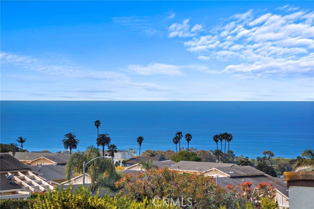 Detail Gallery Image 1 of 46 For 604 Avenida Acapulco, San Clemente,  CA 92672 - 5 Beds | 3/1 Baths