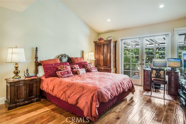 32 Malaga Place, Manhattan Beach, California 90266, 2 Bedrooms Bedrooms, ,1 BathroomBathrooms,Residential,Sold,Malaga,SB17034597