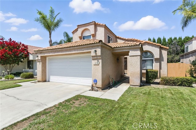 Detail Gallery Image 1 of 30 For 1231 via Antibes, Redlands,  CA 92374 - 4 Beds | 3 Baths