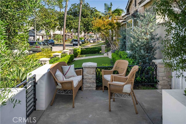 316 Claremont photo 10