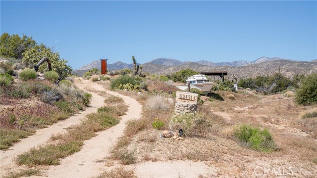 Detail Gallery Image 5 of 47 For 52131 Pipes Canyon Rd, Pioneertown,  CA 92268 - 2 Beds | 1 Baths