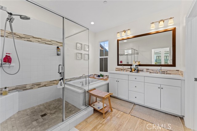 Detail Gallery Image 27 of 42 For 123 Mighty Oak, Irvine,  CA 92602 - 2 Beds | 2/1 Baths