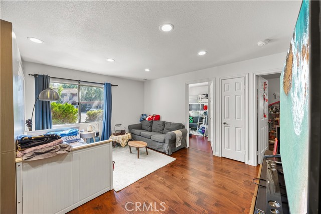 Detail Gallery Image 4 of 43 For 800 Grand #D,  Diamond Bar,  CA 91765 - 3 Beds | 2 Baths