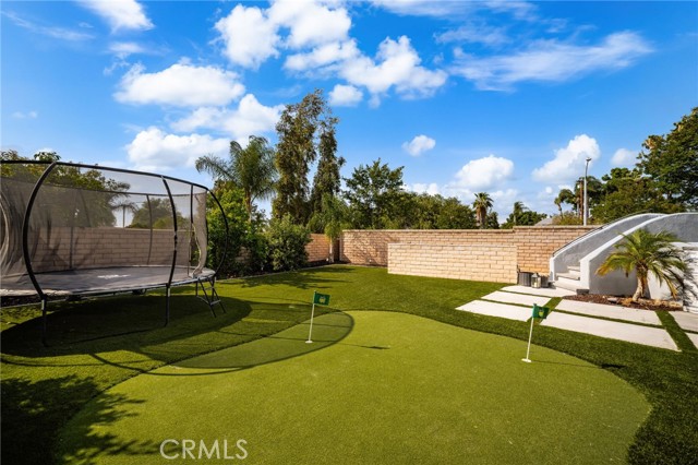 Image 50 of 75 For 12756 Sierra Creek