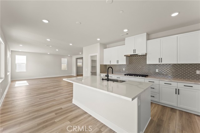 Detail Gallery Image 19 of 43 For 16701 Dara Ave, Chino,  CA 91708 - 5 Beds | 4/1 Baths