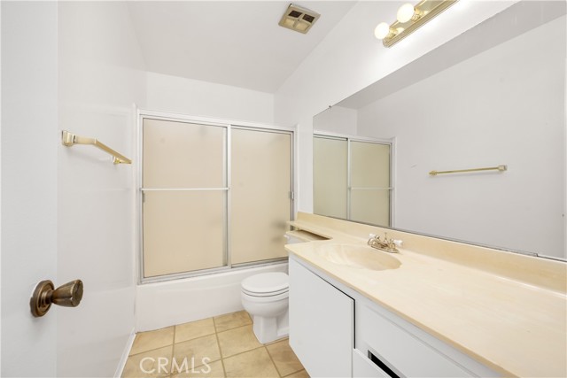 Detail Gallery Image 12 of 17 For 4900 Overland Ave #176,  Culver City,  CA 90230 - 2 Beds | 2 Baths