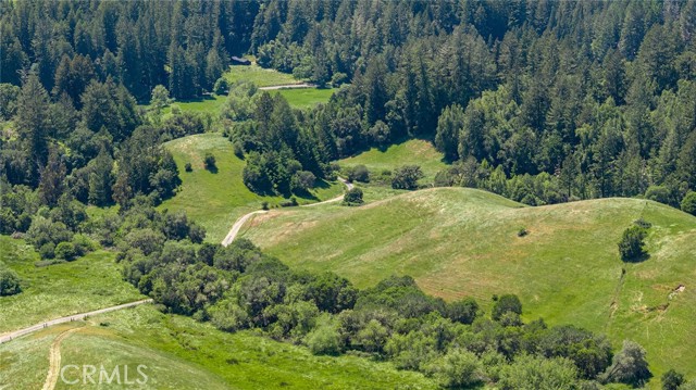 12760 Green Valley Road, Sebastopol CA: https://media.crmls.org/medias/cc1d6a94-9c80-49f0-a94b-72c384967fa7.jpg