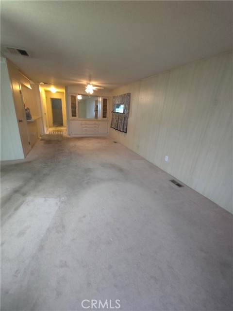 Detail Gallery Image 6 of 19 For 840 E Foothill Bld #147,  Azusa,  CA 91702 - 2 Beds | 2 Baths