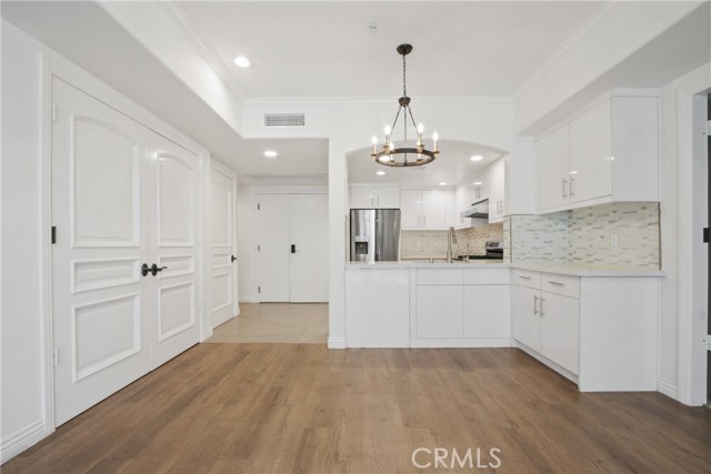 1598 Long Beach Boulevard, Long Beach CA: https://media.crmls.org/medias/cc1dc904-e8d4-4c58-ae6e-bab4082d2851.jpg