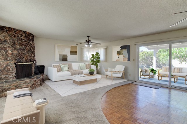 5398 Park Avenue, Garden Grove CA: https://media.crmls.org/medias/cc1e757b-32be-4f28-8d41-33ce953461c6.jpg