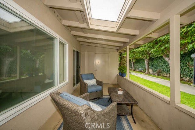Detail Gallery Image 11 of 29 For 13361 El Dorado Dr 201f,  Seal Beach,  CA 90740 - 2 Beds | 1 Baths
