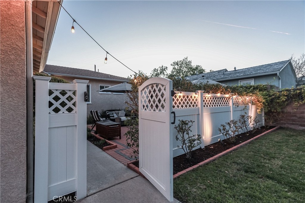 Cc202D8A Ba66 4Bc9 A0C8 Bd129B0A6D52 2601 Jolley Drive, Burbank, Ca 91504 &Lt;Span Style='BackgroundColor:transparent;Padding:0Px;'&Gt; &Lt;Small&Gt; &Lt;I&Gt; &Lt;/I&Gt; &Lt;/Small&Gt;&Lt;/Span&Gt;