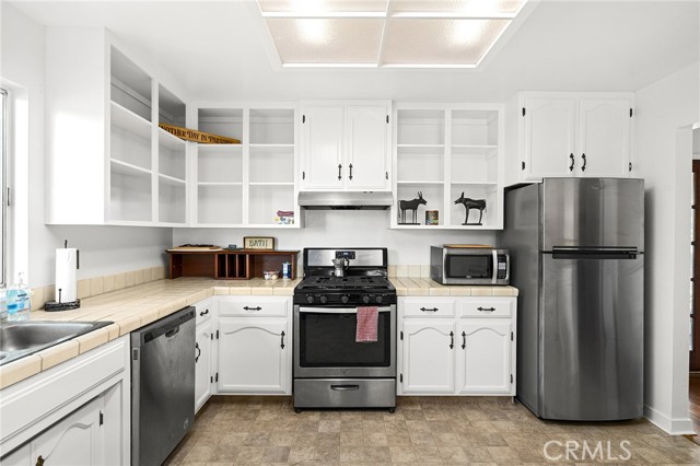 Detail Gallery Image 13 of 58 For 814 Natures Way, Paradise,  CA 95969 - 2 Beds | 2/1 Baths