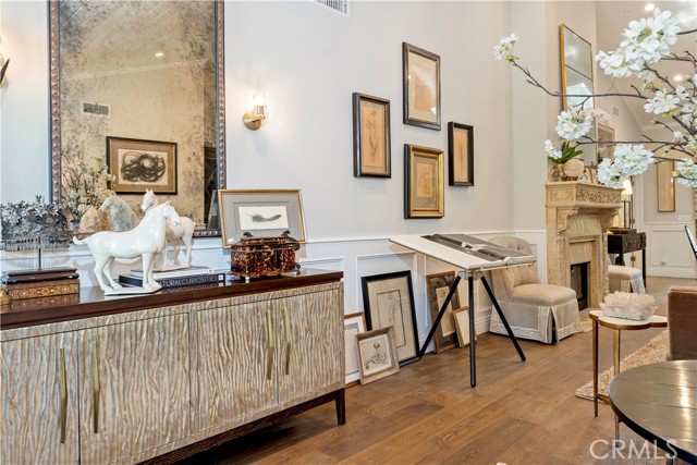 302 W Carter Avenue, Sierra Madre CA: https://media.crmls.org/medias/cc20e896-673e-4a7b-a657-683e6763de1d.jpg
