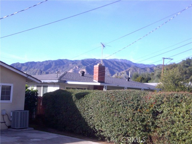 Detail Gallery Image 15 of 18 For 1116 N Old Mill, Azusa,  CA 91702 - 3 Beds | 2 Baths