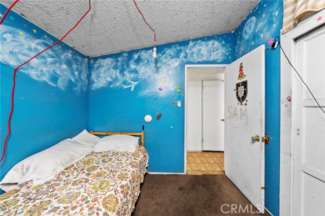 Detail Gallery Image 16 of 41 For 526 Nottingham Ave, Santa Ana,  CA 92703 - 4 Beds | 2 Baths