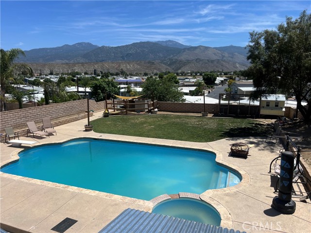 Detail Gallery Image 13 of 32 For 25886 Faircrest Cir, Hemet,  CA 92544 - 4 Beds | 2/1 Baths