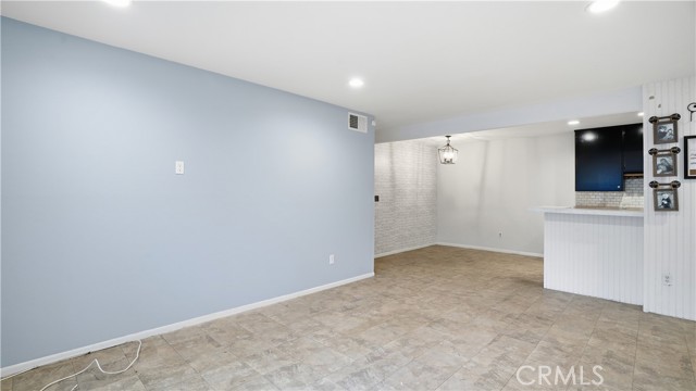 Detail Gallery Image 6 of 25 For 1101 W Macarthur, Santa Ana,  CA 92707 - 2 Beds | 2 Baths