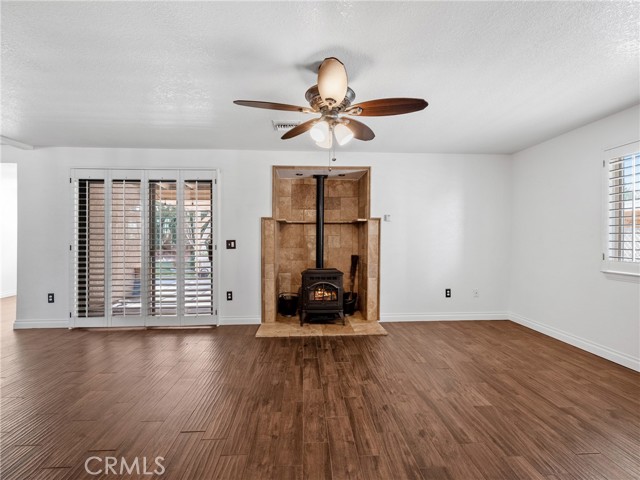 12596 Whispering Springs Road, Victorville CA: https://media.crmls.org/medias/cc23e4d5-605f-40c1-a0a2-38b2c69dbdc0.jpg