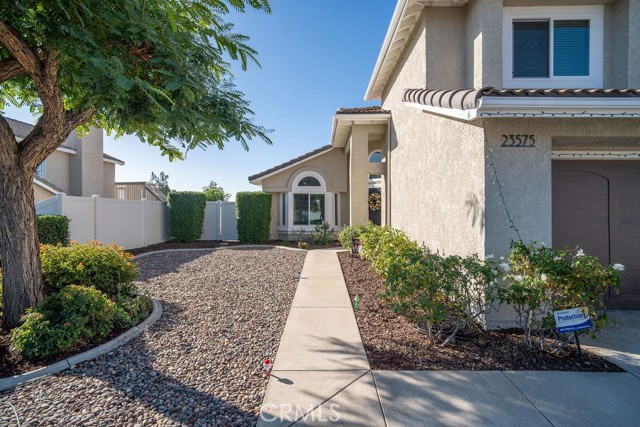 Detail Gallery Image 3 of 34 For 23575 Kettle Rd, Murrieta,  CA 92562 - 4 Beds | 2/1 Baths