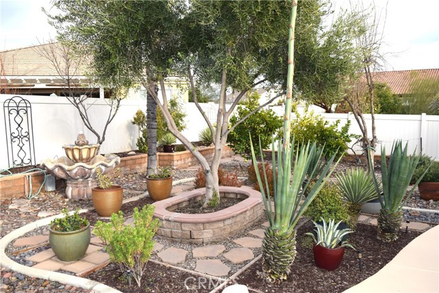 Detail Gallery Image 15 of 15 For 1648 via Simpatico, Hemet,  CA 92545 - 2 Beds | 2/1 Baths
