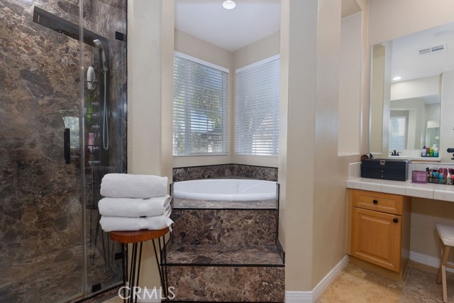 Detail Gallery Image 17 of 32 For 63 Volta Del Tintori, Lake Elsinore,  CA 92532 - 5 Beds | 4/1 Baths