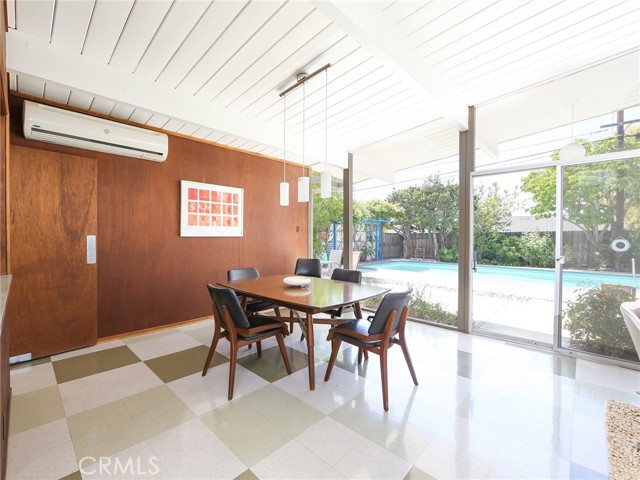 Detail Gallery Image 13 of 39 For 508 S Woodland St, Orange,  CA 92869 - 4 Beds | 2 Baths