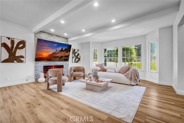 Detail Gallery Image 6 of 35 For 17762 Mountain View Cir, Villa Park,  CA 92861 - 5 Beds | 4/1 Baths