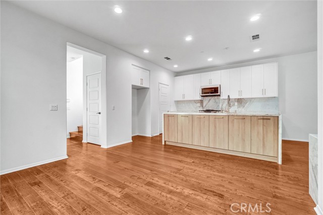 Detail Gallery Image 11 of 35 For 519 S Melrose St, Anaheim,  CA 92805 - 3 Beds | 2/1 Baths