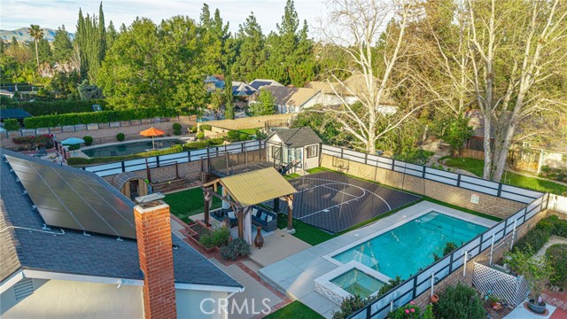 Detail Gallery Image 2 of 52 For 8310 Faust Ave, West Hills,  CA 91304 - 4 Beds | 3 Baths