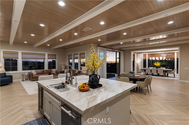 Detail Gallery Image 36 of 71 For 100 Boulder Pass, Irvine,  CA 92602 - 5 Beds | 5/1 Baths