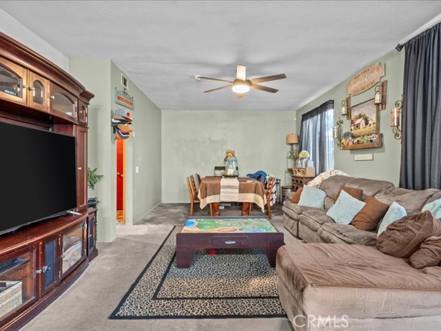 Image 7 of 39 For 528 Memphis Court