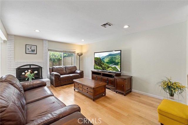 Image 4 of 48 For 11702 Gloria Court
