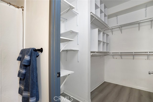 488 E Ocean Boulevard, Long Beach CA: https://media.crmls.org/medias/cc2d6144-680c-40fc-99ea-62fd3944b6bd.jpg
