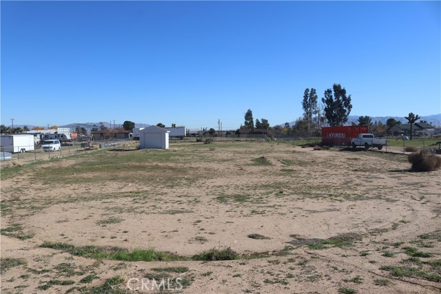 Detail Gallery Image 17 of 21 For 11243 Pinon Ave, Hesperia,  CA 92345 - 3 Beds | 2 Baths