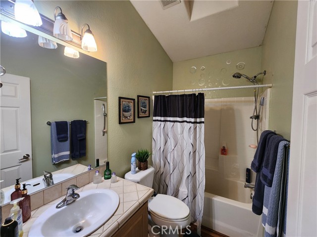 Detail Gallery Image 27 of 58 For 302 Magpie Ln, Fountain Valley,  CA 92708 - 3 Beds | 2 Baths