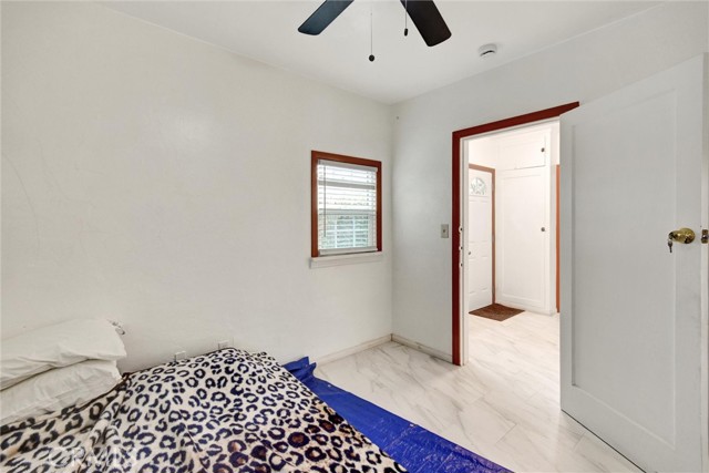 Detail Gallery Image 17 of 53 For 340 W 18th St, San Bernardino,  CA 92405 - 4 Beds | 4/1 Baths