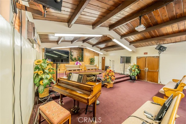 711 W C, Colton CA: https://media.crmls.org/medias/cc2e2719-e6e3-4605-b761-f47d348c64e0.jpg