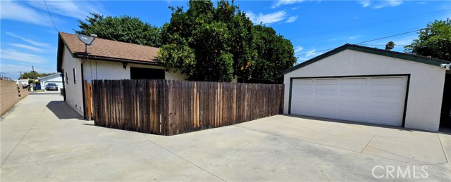 8730 N 6th, Downey CA: https://media.crmls.org/medias/cc2e5392-38af-4f88-9495-efb9f6a47315.jpg