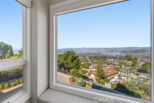 Detail Gallery Image 8 of 73 For 2813 Alamo Drive, Los Osos,  CA 93402 - 5 Beds | 5/1 Baths