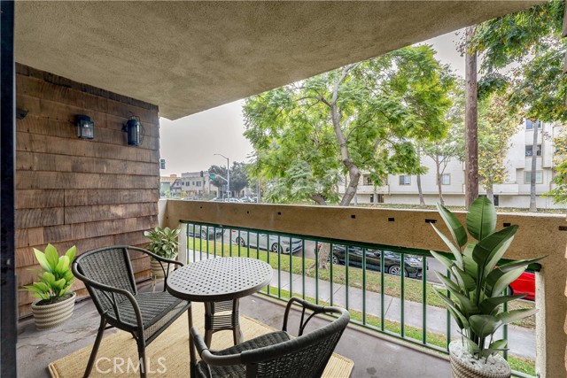 Detail Gallery Image 18 of 24 For 403 W 7th St #112,  Long Beach,  CA 90813 - 2 Beds | 2 Baths