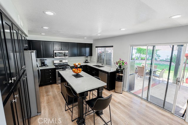 Detail Gallery Image 25 of 56 For 29116 Outrigger, Lake Elsinore,  CA 92530 - 4 Beds | 2/1 Baths