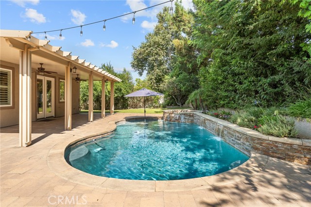 11533 Stoney Brook Court, Beaumont CA: https://media.crmls.org/medias/cc2ff4bc-5d9e-4255-bb8f-9608e815b42b.jpg
