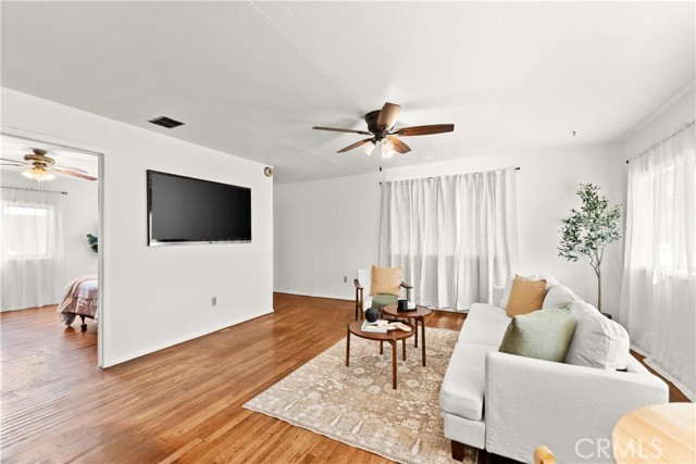 Detail Gallery Image 8 of 48 For 3142 Burlington, Oroville,  CA 95966 - 8 Beds | 2 Baths